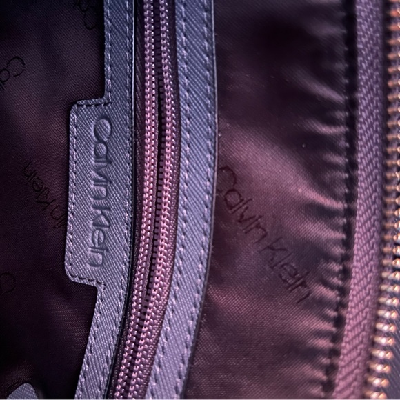 Calvin Klein NWT! Gray Satchel Handbag Purse with Dust-bag - Picture 14 of 16